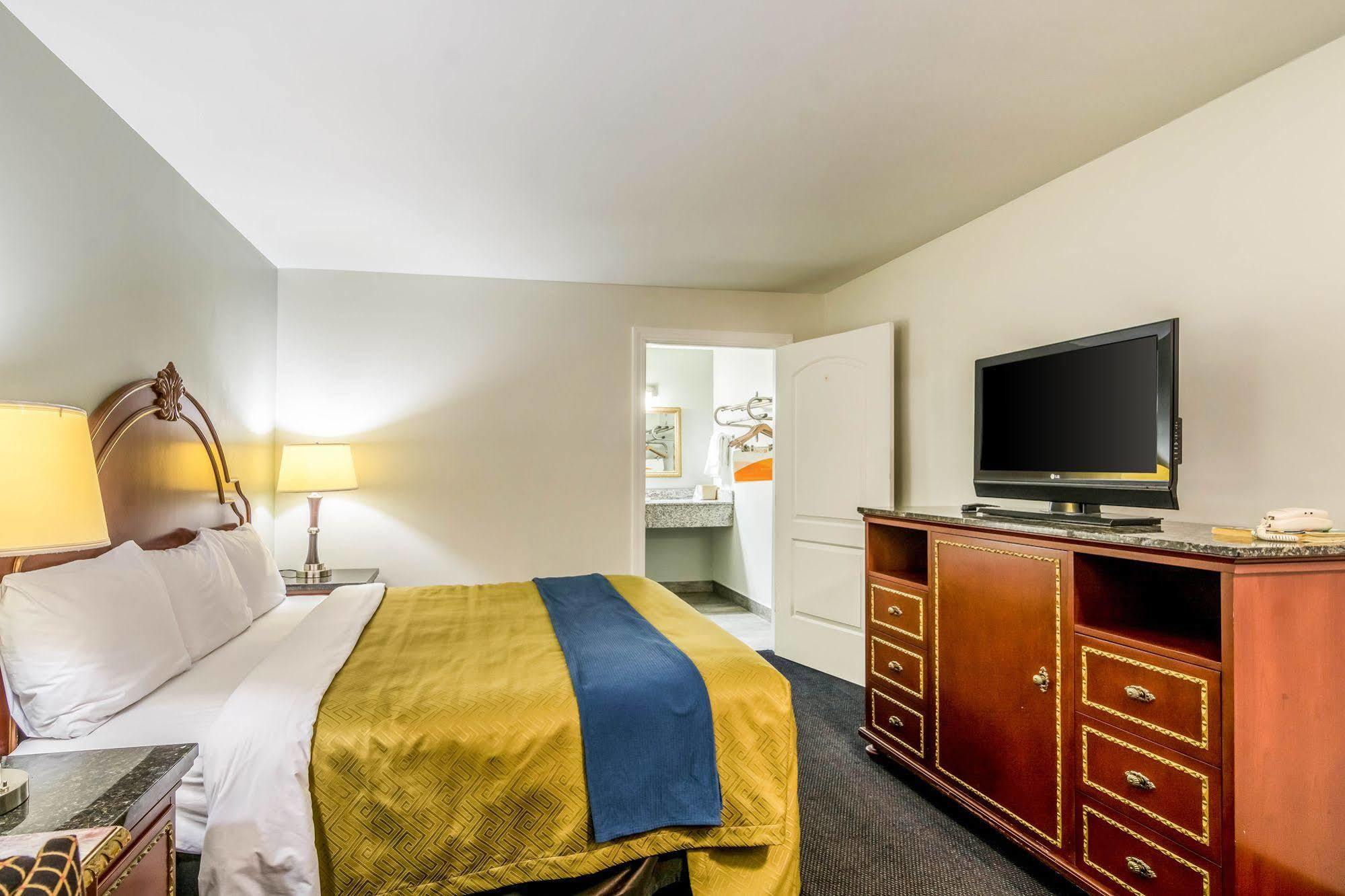 Rodeway Inn ポーテージ エクステリア 写真
